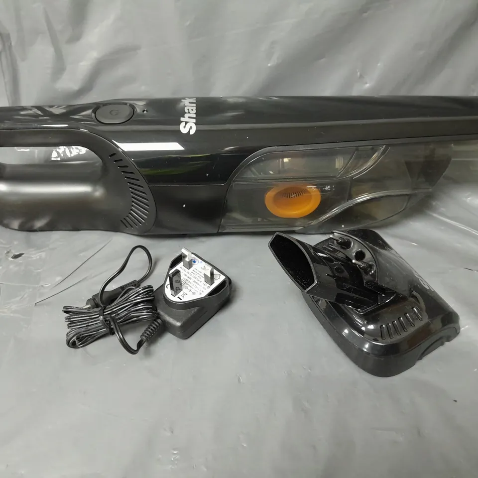 SHARK CH950UKT CORDLESS HANDHELD VAC RRP £79