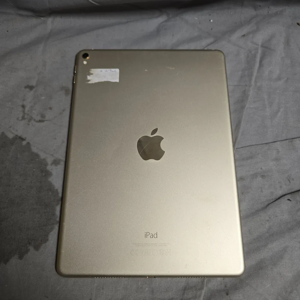 APPLE IPAD PRO (A1673)