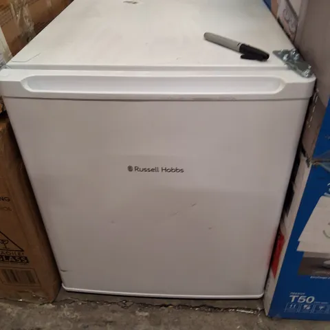 RUSSELL HOBBS TABLE TOP LARDER MINI FRIDGE 40L CAPACITY, QUIET RUNNING 39DB, REVERSIBLE DOOR, 0 TO 8 DEGREES MANUAL TEMPERATURE CONTROL, WHITE RHTTLF2E1W