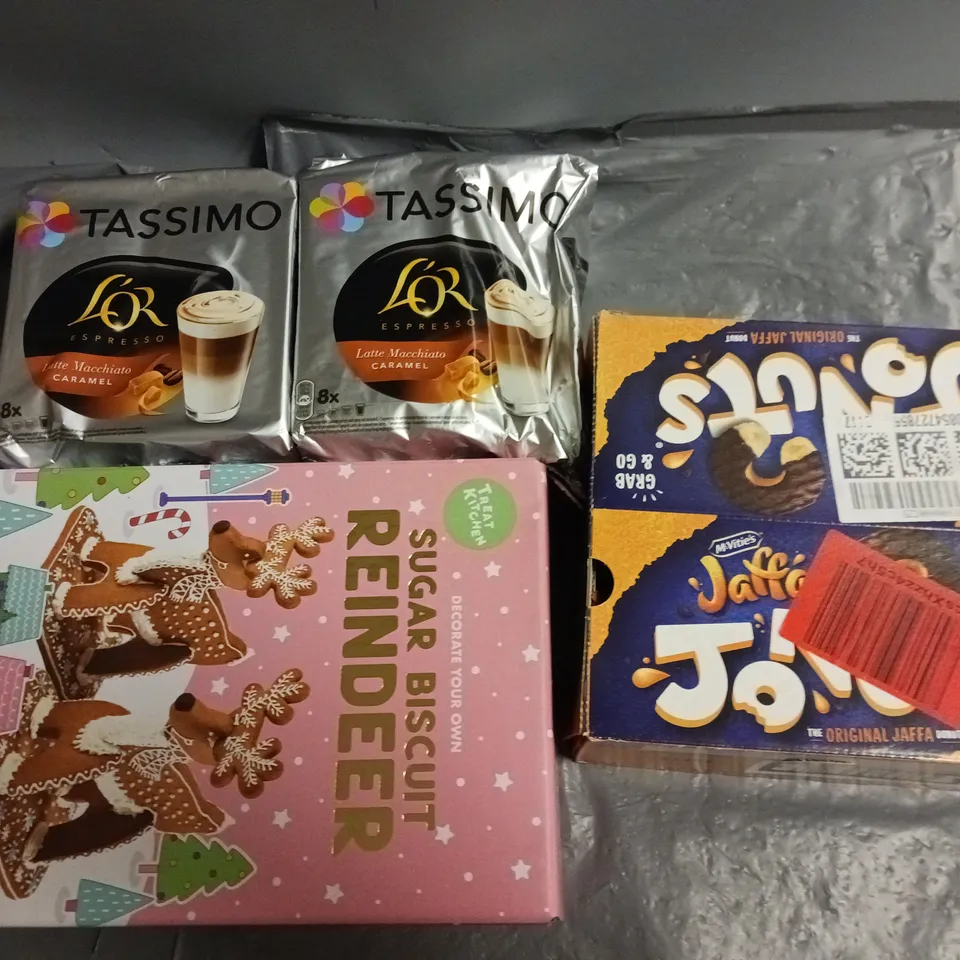 LOT OF 4 FOOD ITEMS TO INCLUDE JAFFA JONUTS AND TASSIMO COFFEE