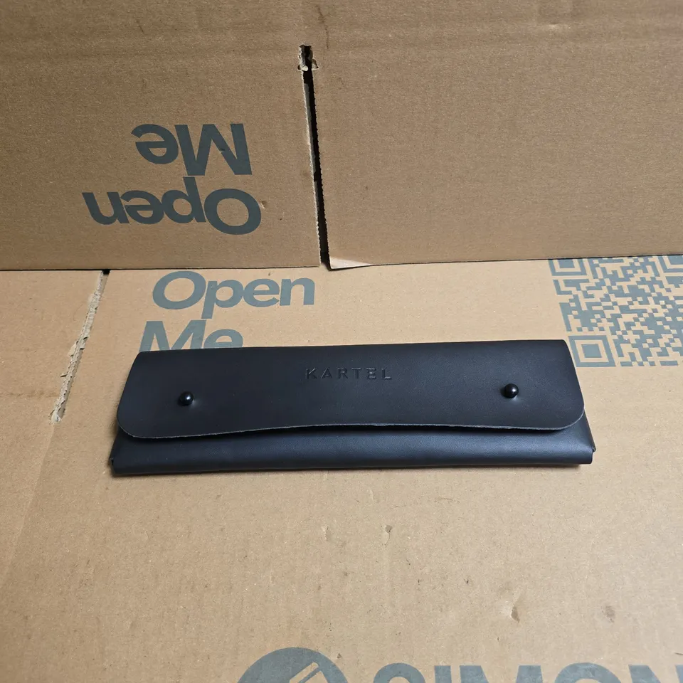 KARTEL WATCH – STAINLESS STEEL MESH BRACELET, WHITE DIAL 