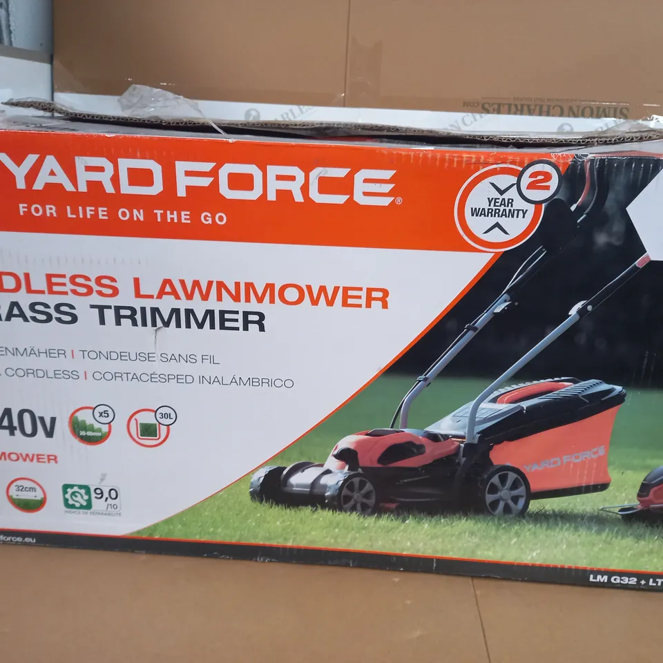 YARD FORCE 32CM LAWNMOWER AND TRIMMER RRP £199