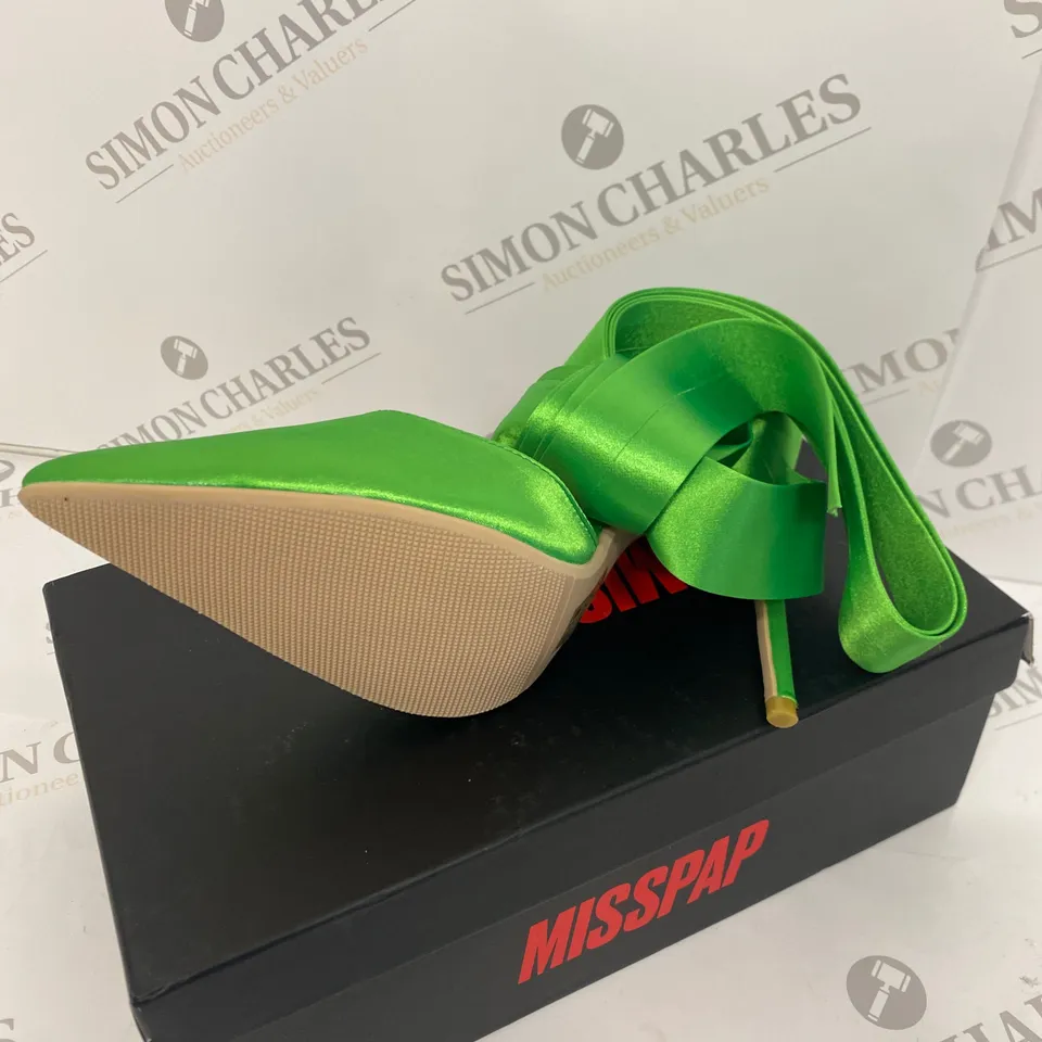 BOXED PAIR OF MISSPAP GREEN HIGH HEELS SIZE 7