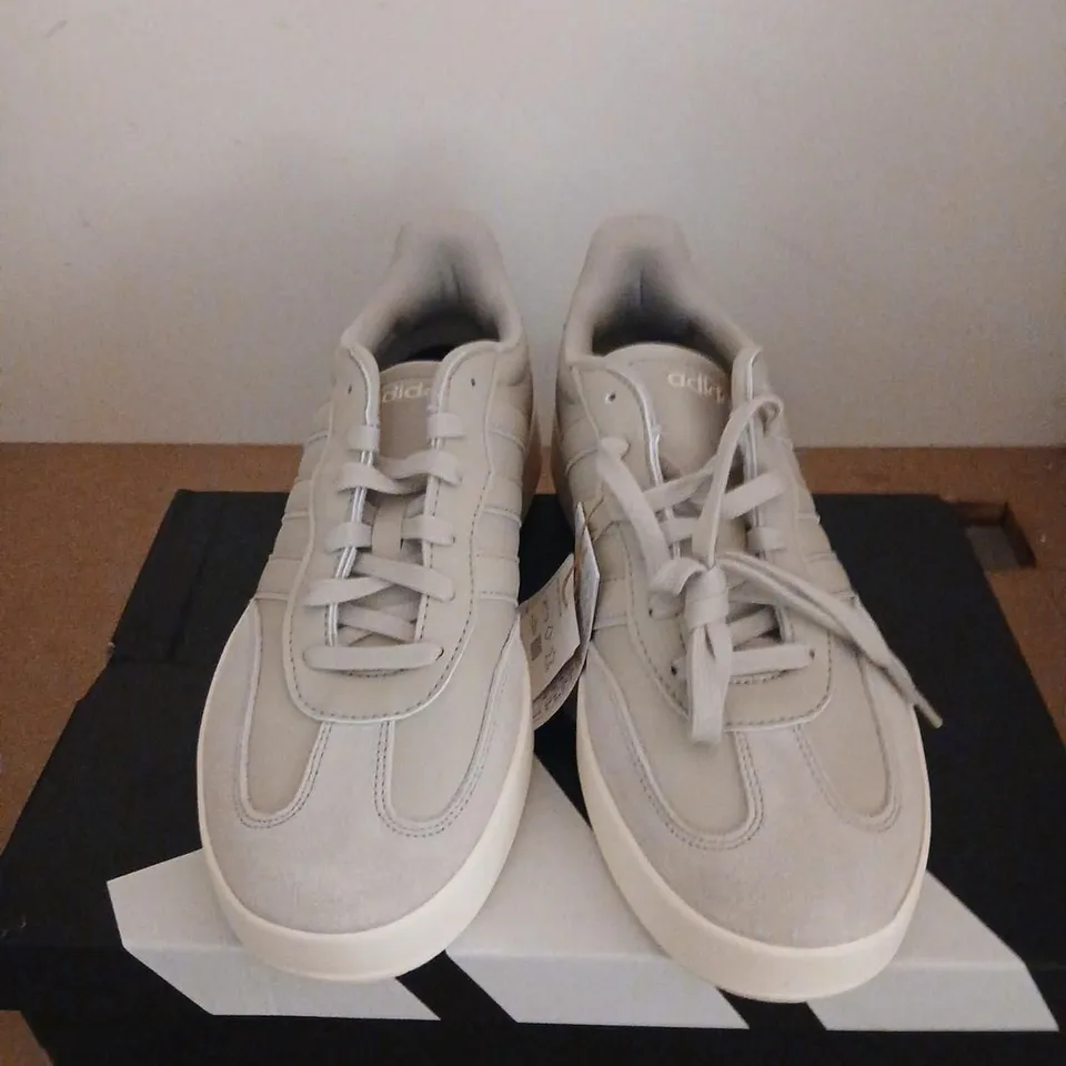 ADIDAS SNEAKERS – LIGHT GREY/WHITE, UK 10.5 (US 11)