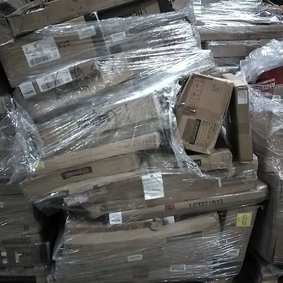 PALLET OF HOUSEHOLD ITEMS TO INCLUDE COFFEE TABLE, END TABLE AND FLOOR CABINET ETC...