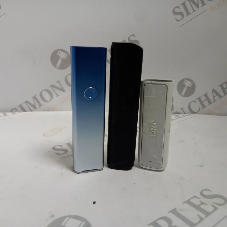 APPROXIMATELY 20 ASSORTED VAPING UNTIS TO INCLUDE VOOPOO, VAPORESSO, GEEKVAPE ETC.