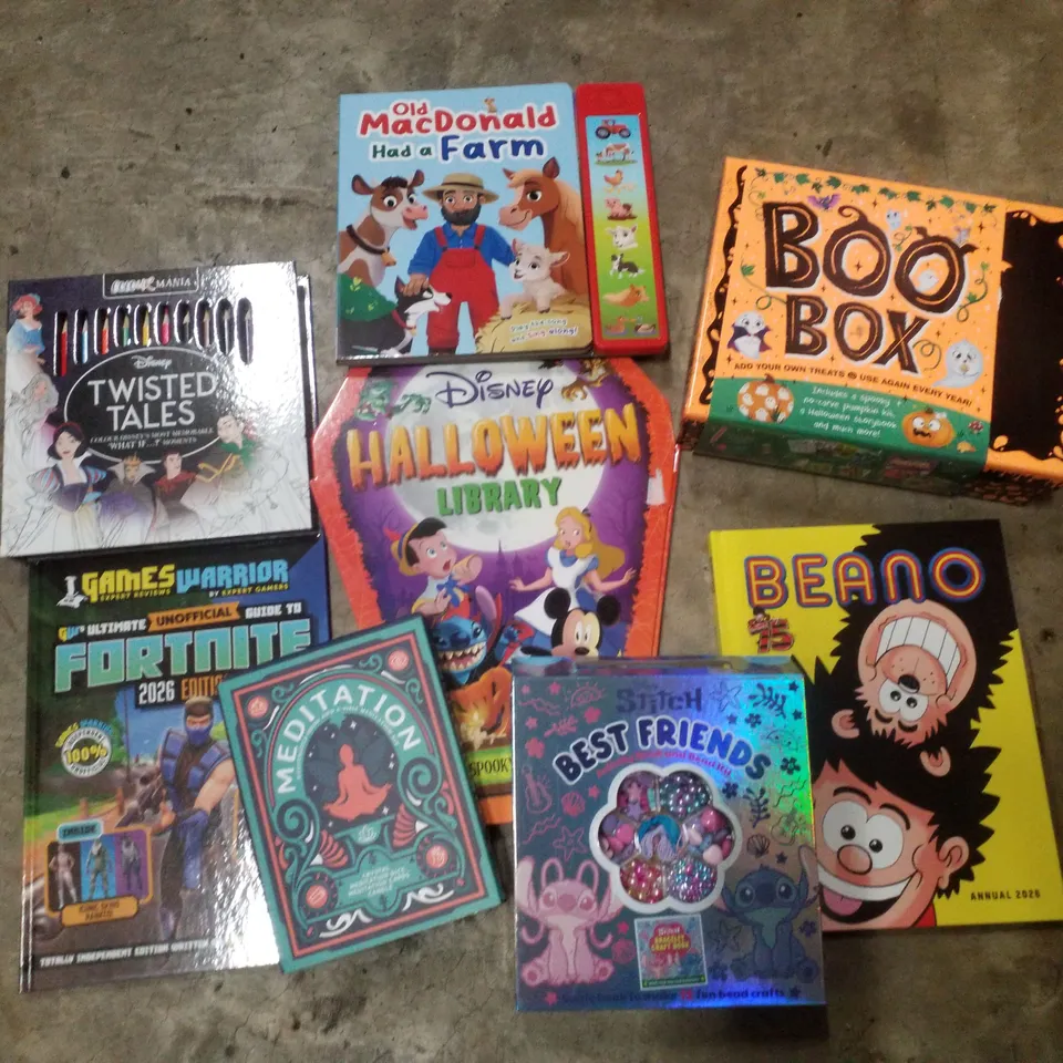 PALLET CONTAINING ASSORTED CHILDRENS BOOKS & ACTIVITIES INCLUDING DISNEY HALLOWEEN LIBRARY, BOO BOX, UNOFFICIAL FORTNITE GUIDE, MEDITATION GUIDE & OLD MACDONALD HAD A FARM BOOK