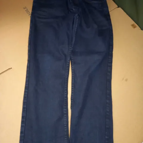 NEXT STRAIGHT STRETCH DENIM JEANS - SIZE 32S