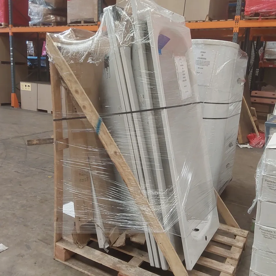 PALLET CONTAINING APPROXIMATELY 6x DESIGNER ANTI-SLIP STEALTH STEEL BATHS