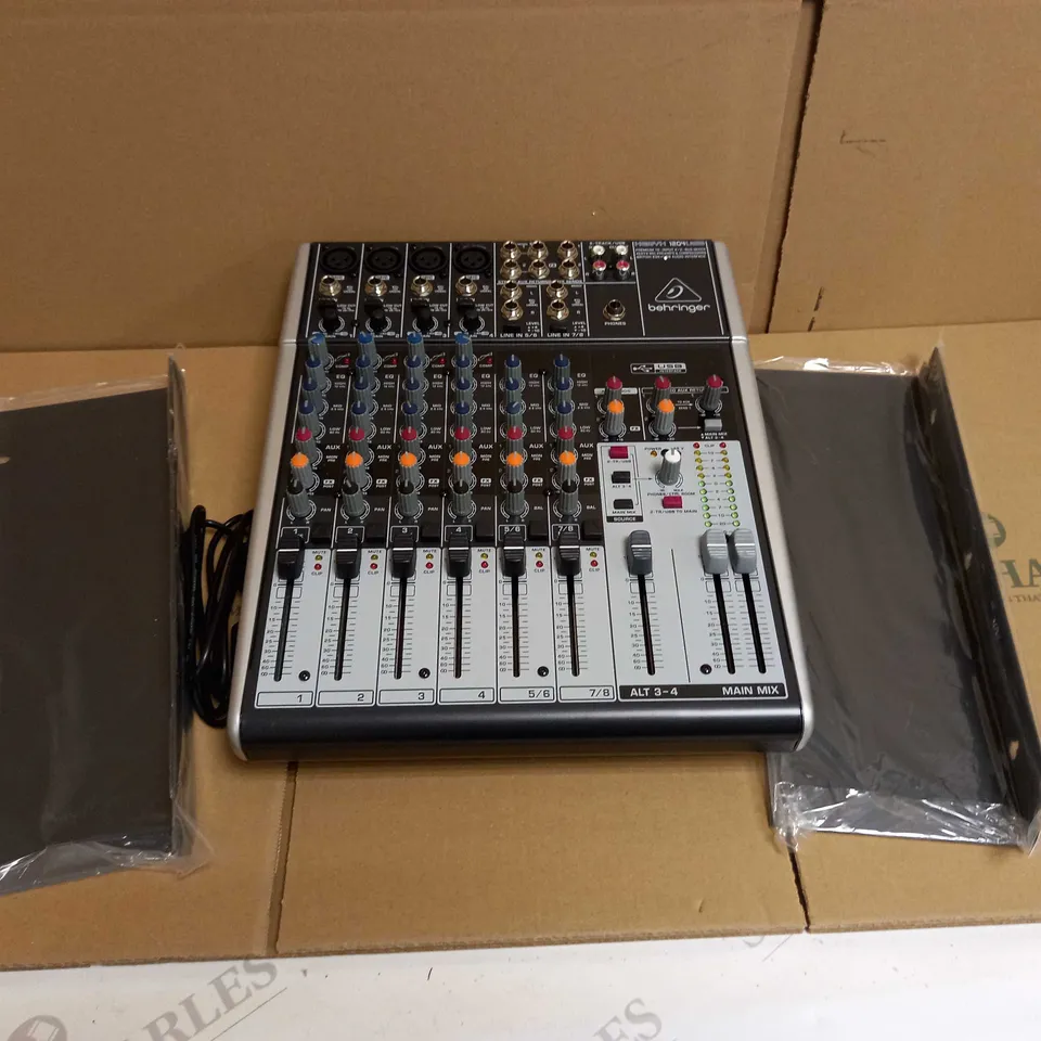 XENYX 1204USB PREMIUM 12 IN-PUT BUS MIXER