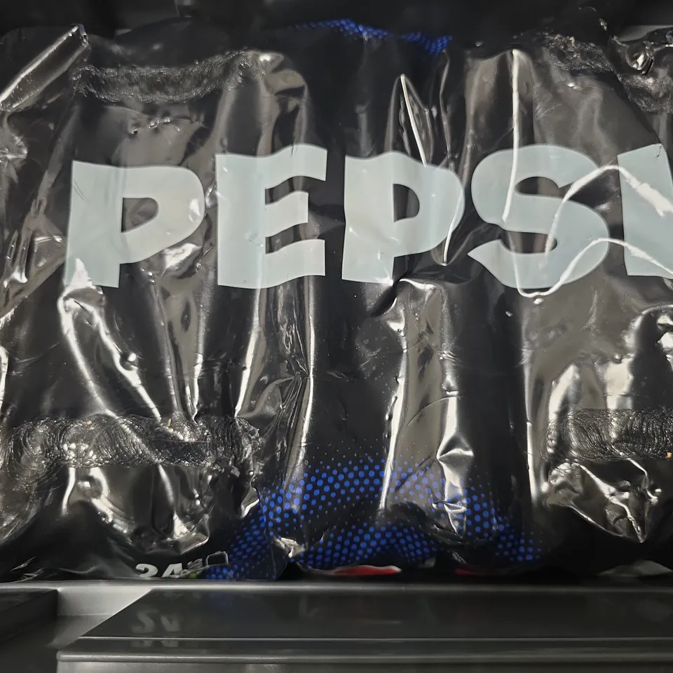 TOTE OF APPROXIMATELY 13 PEPSI MAX CANS 330ML