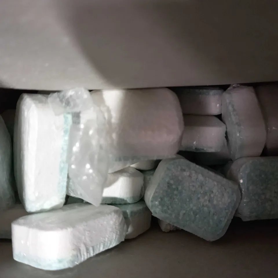 ECOZONE EUCALYPTUS WASHING MACHINE & DISHWASHER CLEANER TABLETS