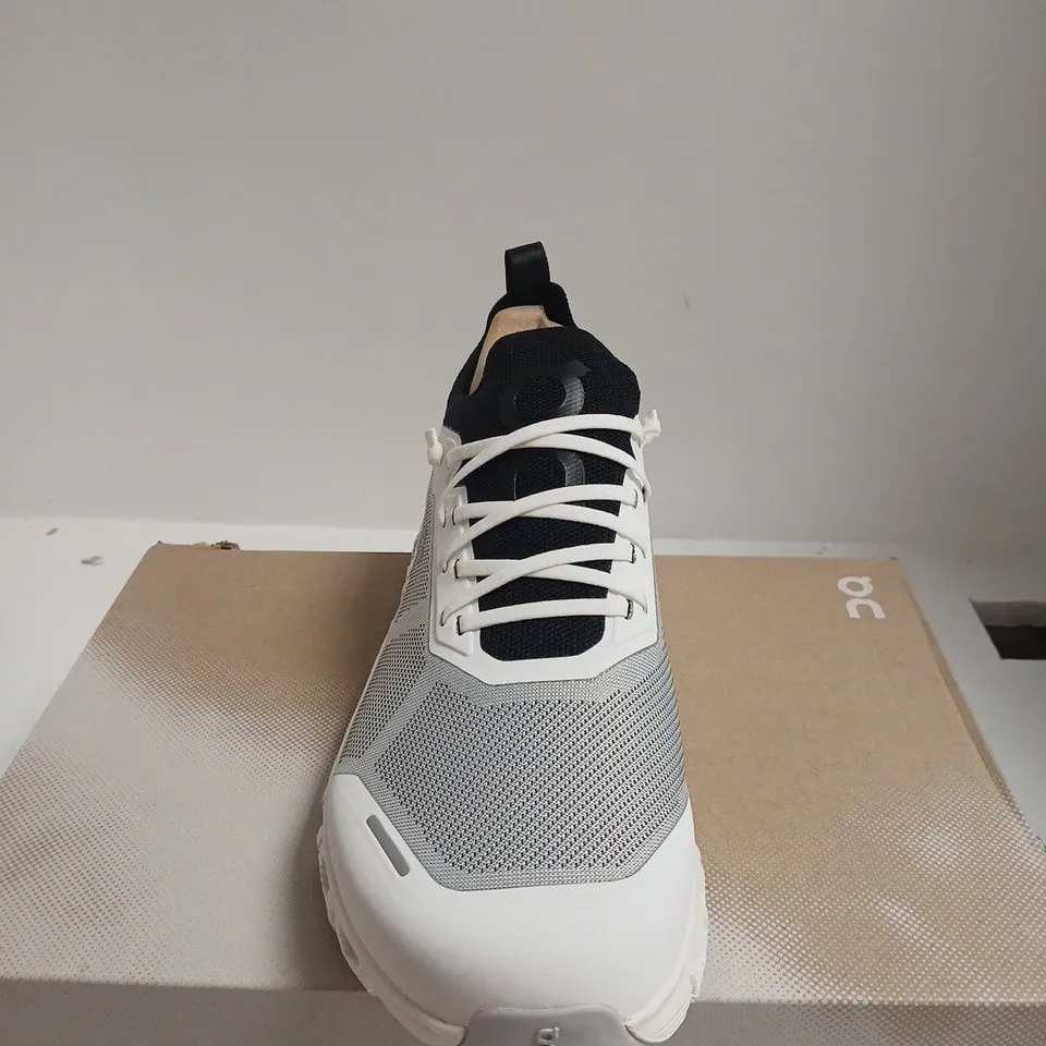 BOXED PAIR OF ON RUNNING CLOUD 6 VERSA MEN'S SHOES – UK 12.5