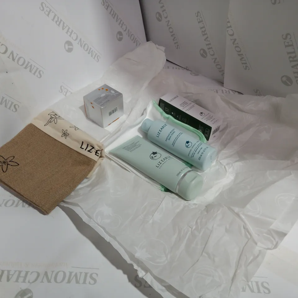 LIZEARLE SKIN CARE PRODUCT SET