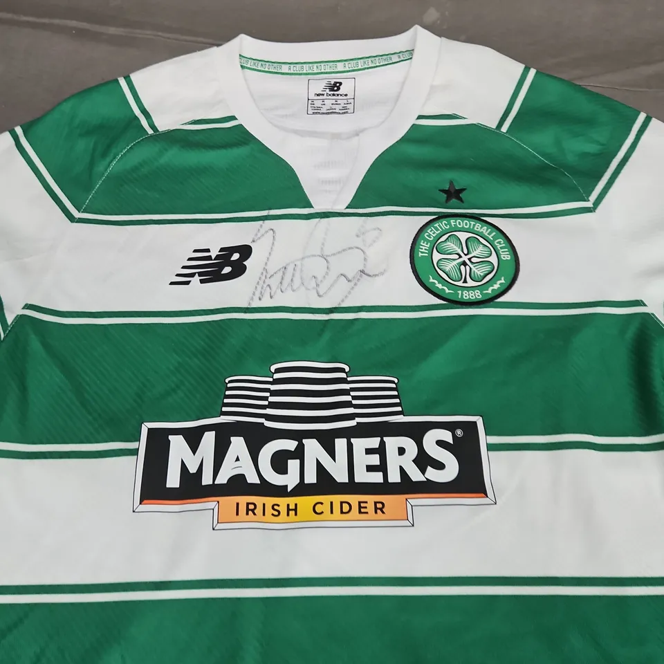 SIGNED CELTIC FC HOME JERSEY - BROWN 8 - AUTOGRAPH UNSPECIFIED