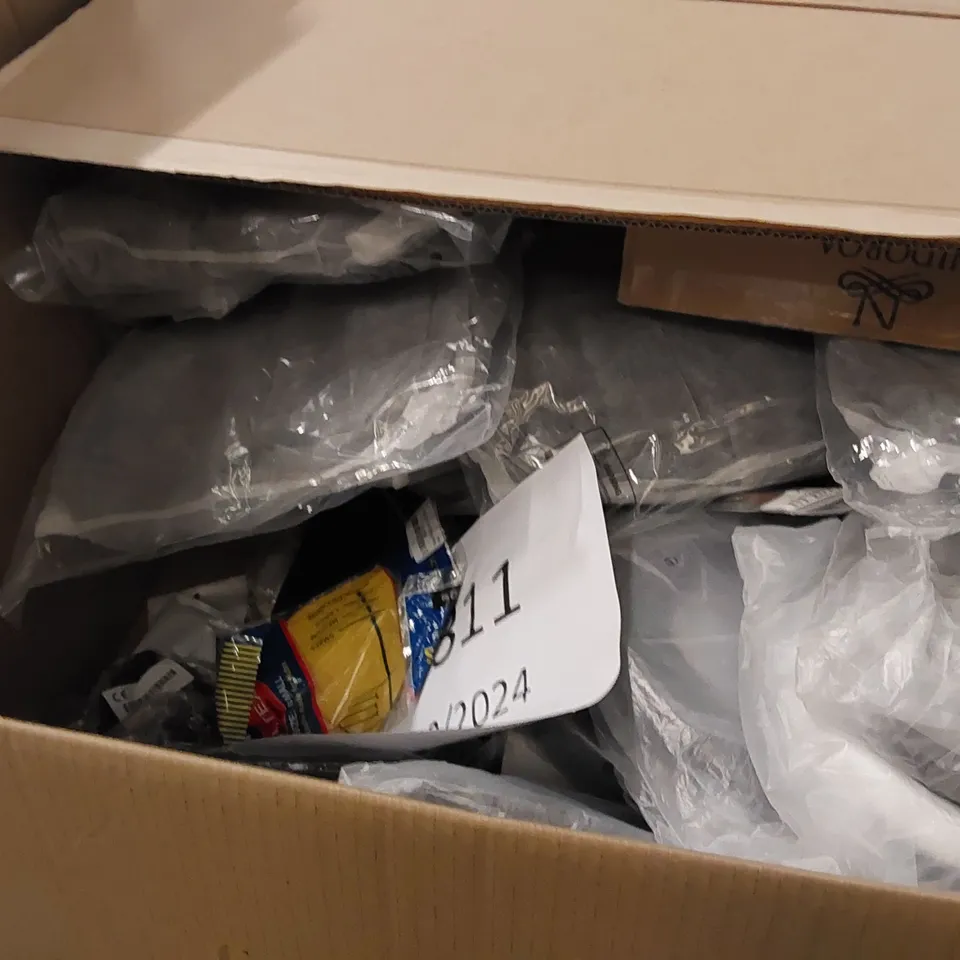 PALLET OF ASSORTED ITEMS INCLUDING: FOLDING STEP, T-SHIRTS, CYCLING BAG, LUNCH BAG, CLOTHES PEGS,STERILISATION POUCHES, MOTHERS DAY CARDS, EMERGENCY BLANKET 