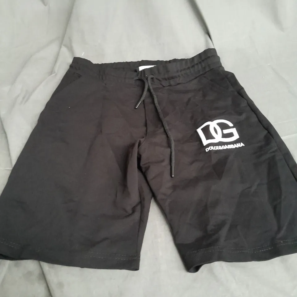 DOLCE & GABBANA BLACK TRACKSUIT SHORTS - MEDIUM