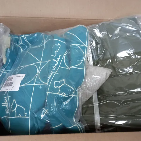 LARGE BOX OF ASSORTED CLOTHING IN DIFFERENT COLOURS AND SIZES 