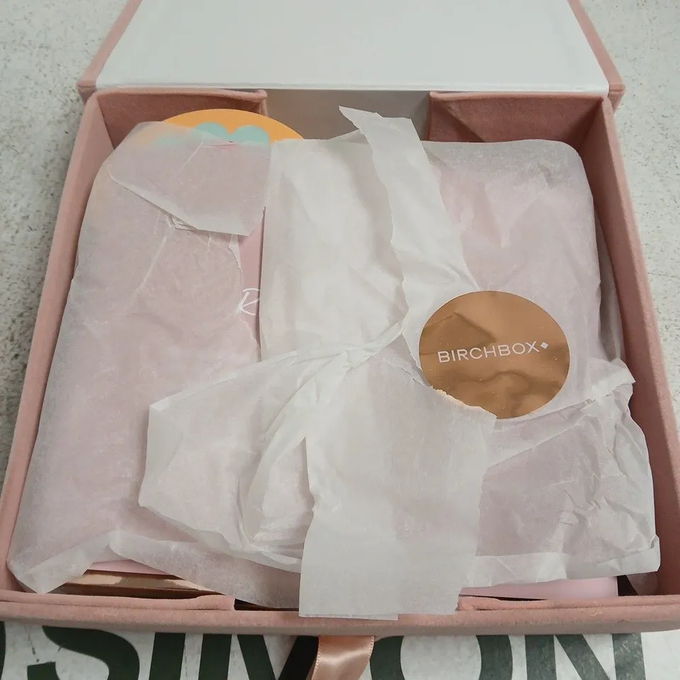 BIRCHBOX X ROCHELLE HUMES BEAUTY GIFT SET