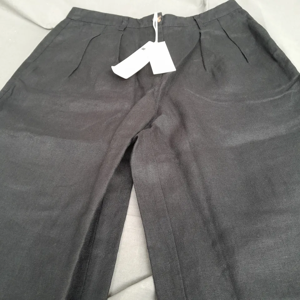 WHITE LABEL LINEN WIDE LEG TWO PLEAT TROUSER - SIZE 10