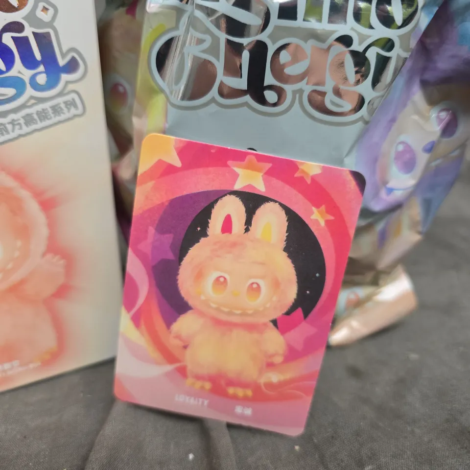 BOXED POP MART THE MONSTERS BIG INTO ENERGY BUNNY FIGURE (LOYALTY) – COLLECTOR CARD INCLUDED