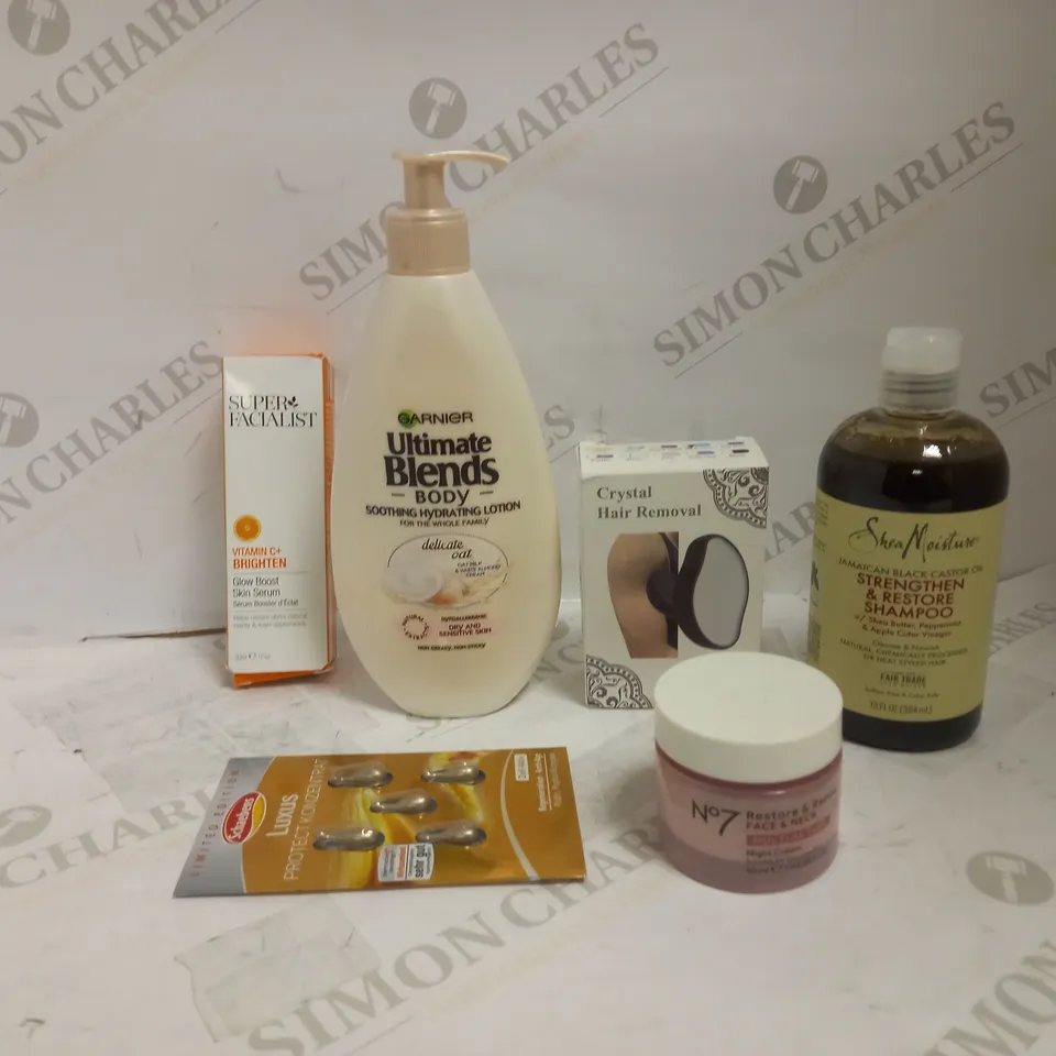 LOT OF APPROXIMATELY 20 ASSORTED HEALTH & BEAUTY ITEMS, TO INCLUDE NO 7, SUPER FACIALIST, GARNIER, ETC