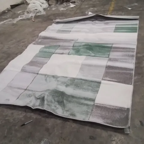 QUALITY DESIGNER AREA RUG - APPROXIMATELY 284X204