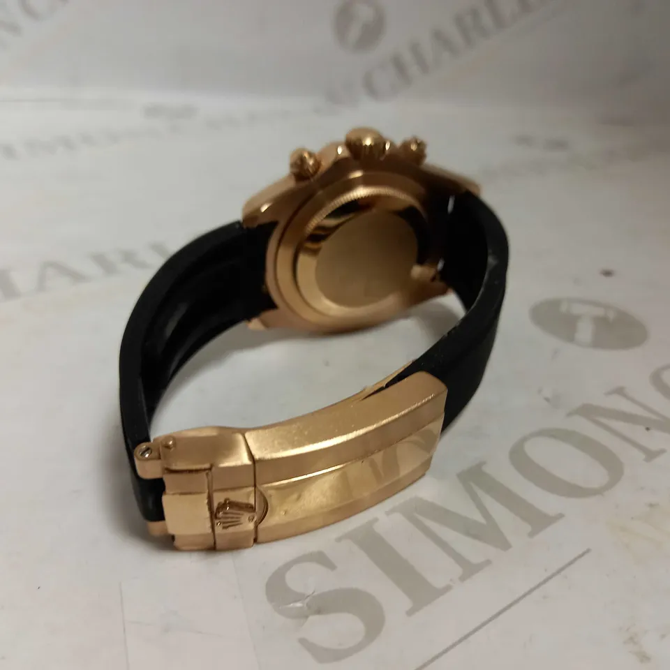 NOVELTY DESIGNER STYLE WATCH