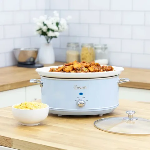 SWAN RETRO 6.5L SLOW COOKER