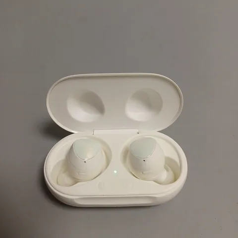 SAMSUNG BUDS S+