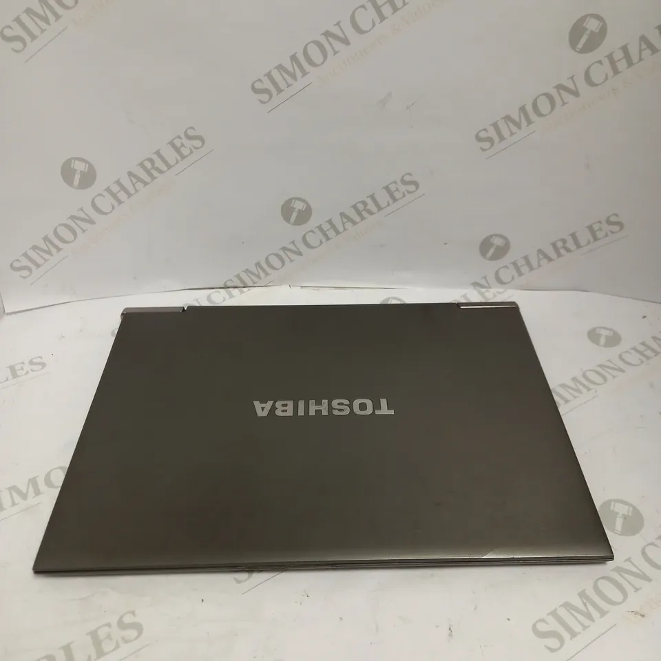 TOSHIBA PORTEGE Z930 LAPTOP