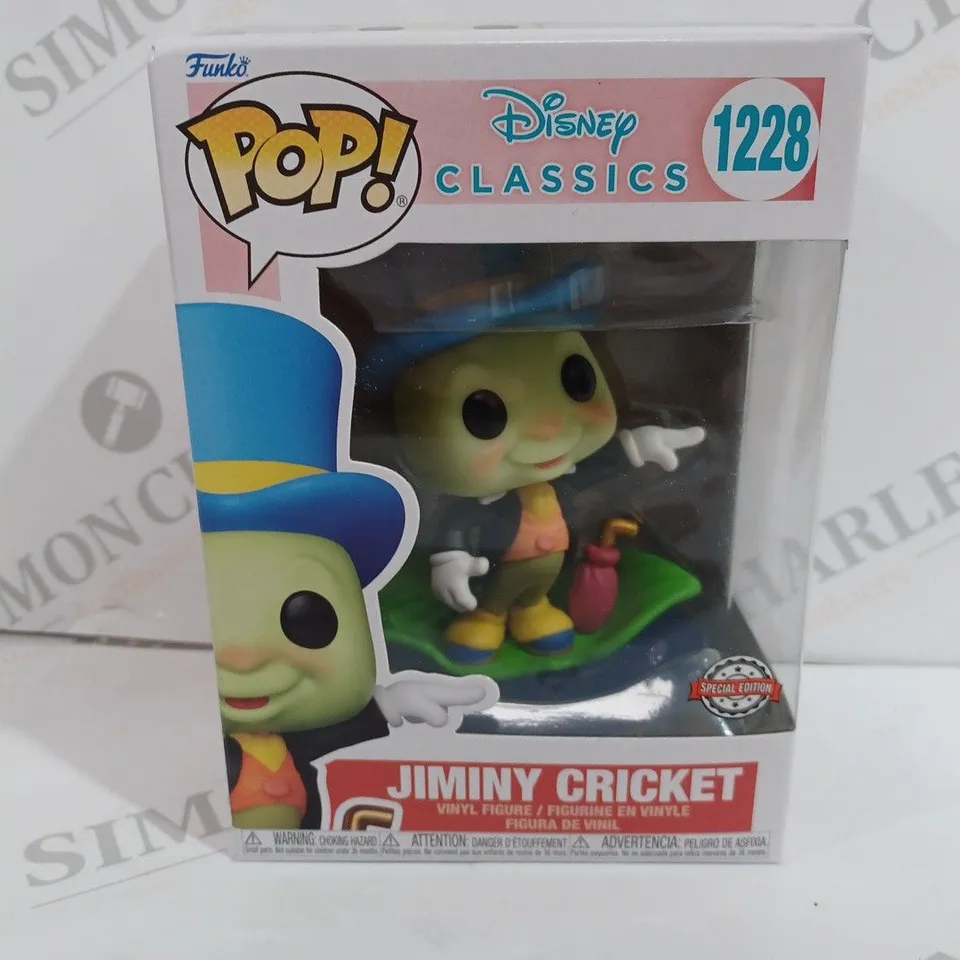 POP! DISNEY CLASSICS '1228' JIMMY CRICKET VINYL FIGURE (SPECIAL EDITION)
