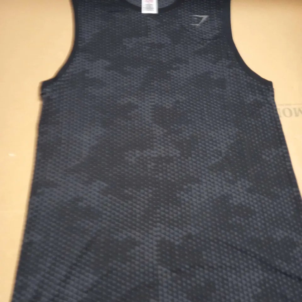 GYMSHARK TRANING VEST SIZE M