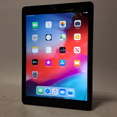 APPLE IPAD A1475