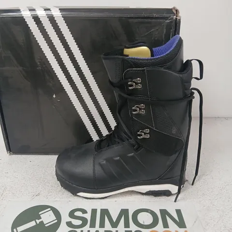 ADIDAS TACTICAL ADV SNOWBOARDING BOOTS - BLACK, UK 10 (US 10.5)