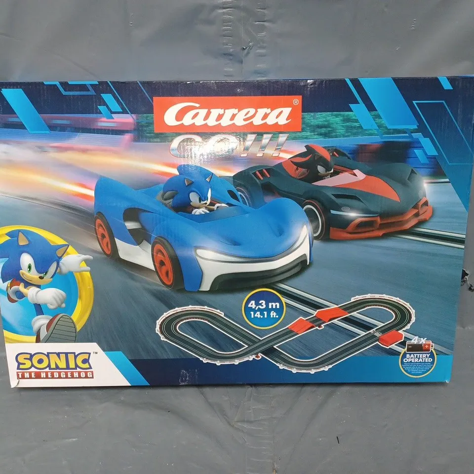 BOXED CARRERA GO SONIC THE HEDGEHOG ELECTRIC SET 