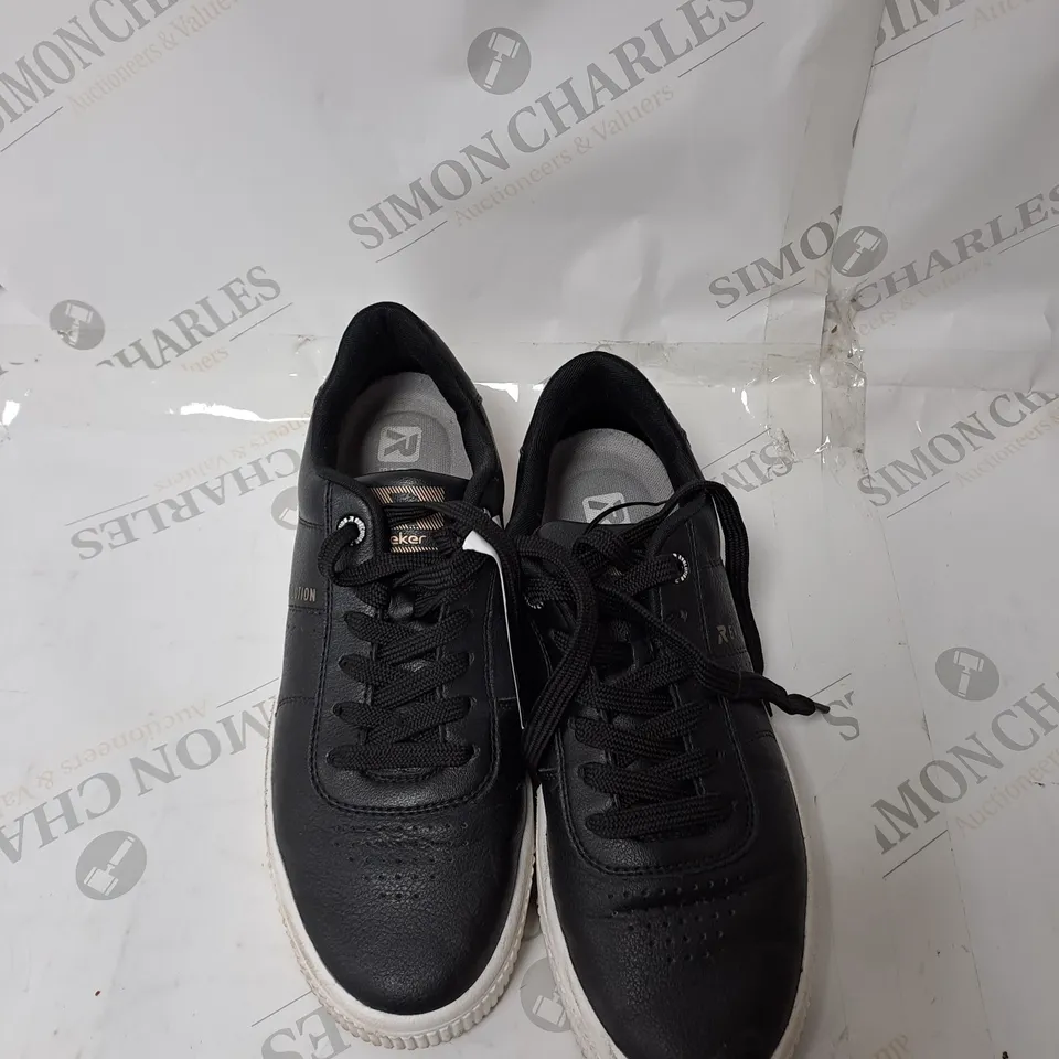 UNBOXED RIEKER EVOLUTION LACE UP TRAINER IN BLACK SIZE 6