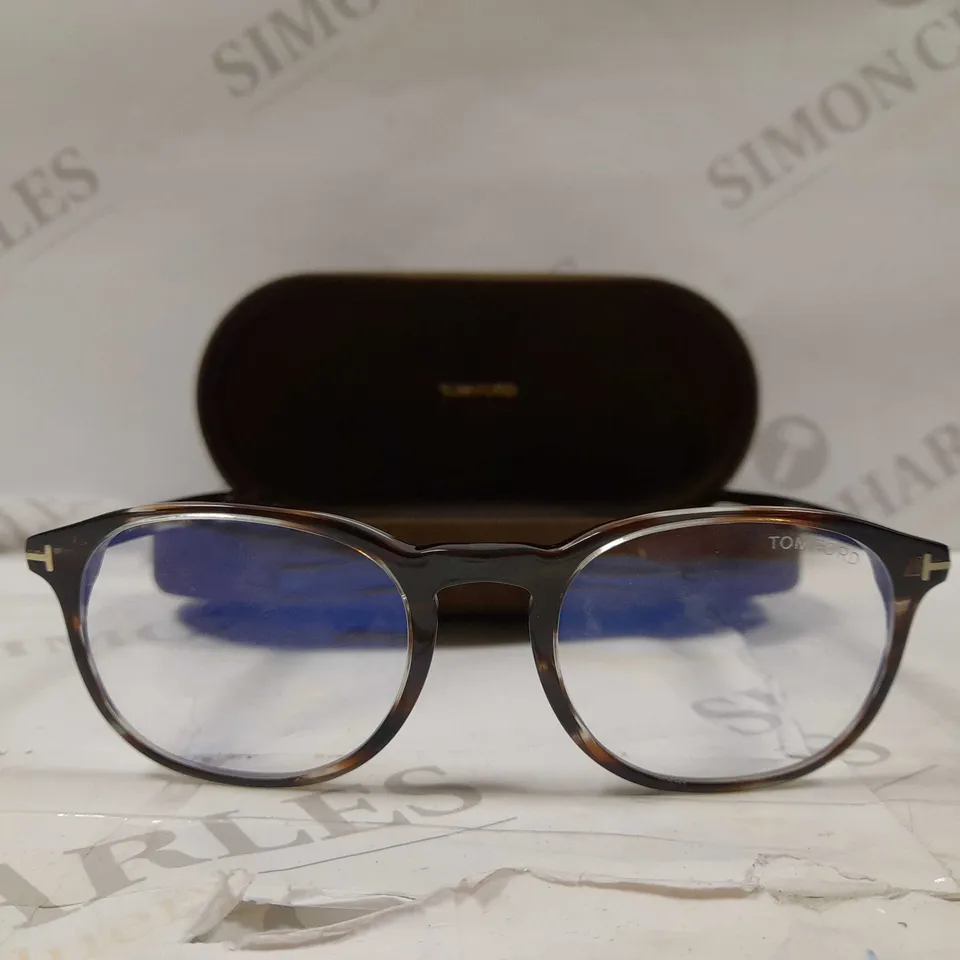 TOM FORD MATT BROWN SUNGLASSES