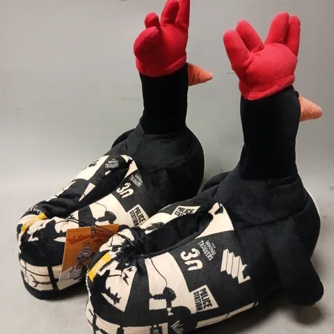 PAIR OF CODDIES WALLACE & GROMIT FEATHERS MCGRAW SLIPPERS - UK SIZE M