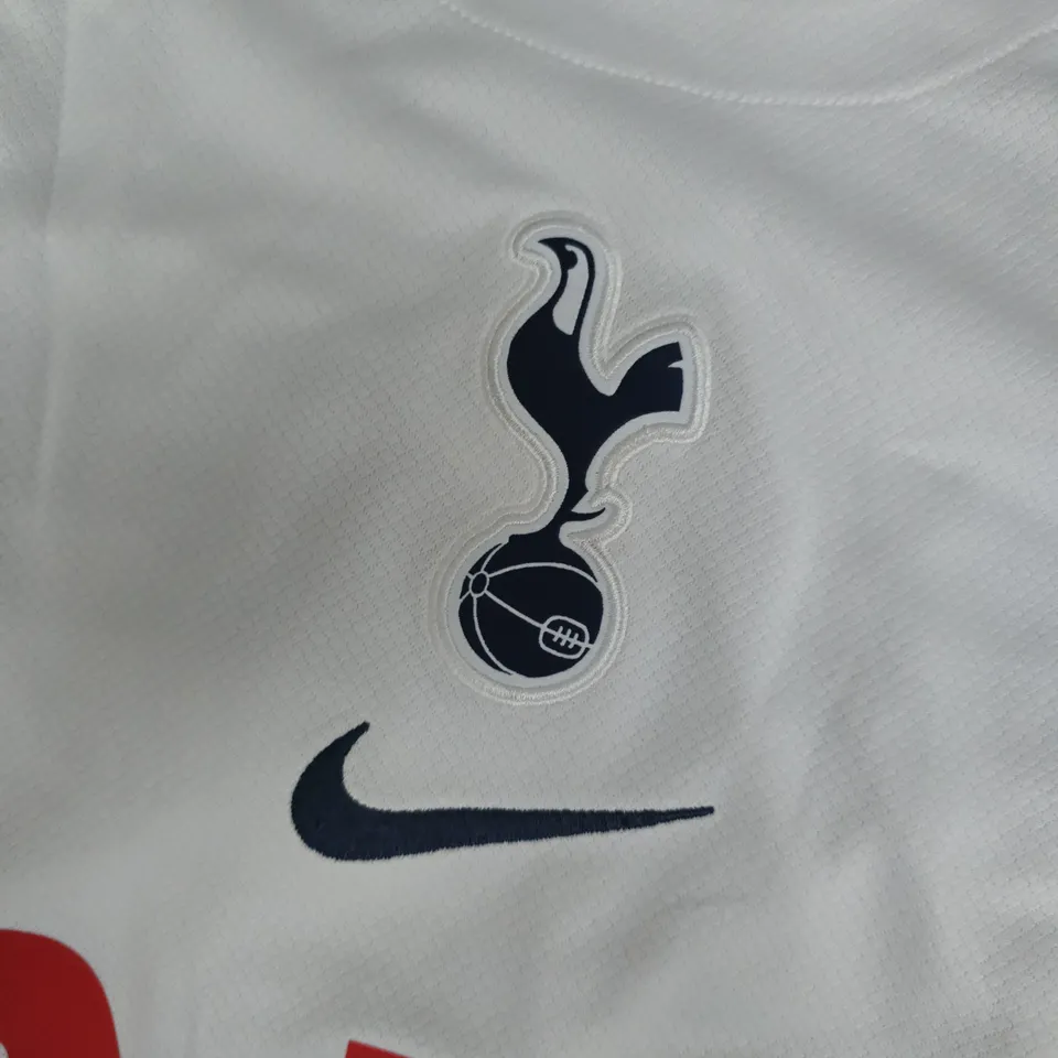TOTTENHAM HOTSPUR NIKE FOOTBALL SHIRT – HEATH 40 (UK SIZE M)