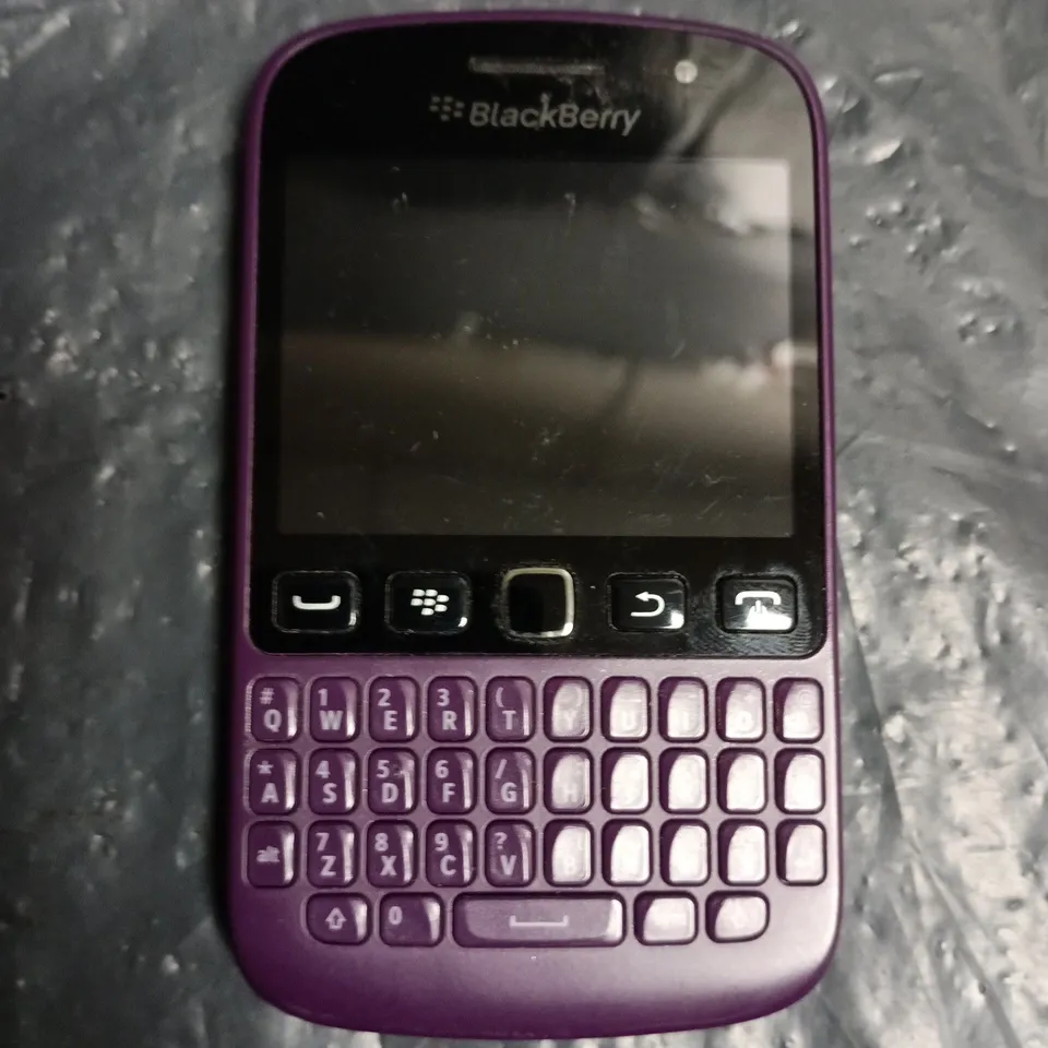 BLACKBERRY 9729 MOBILE PHONE RFU81UW