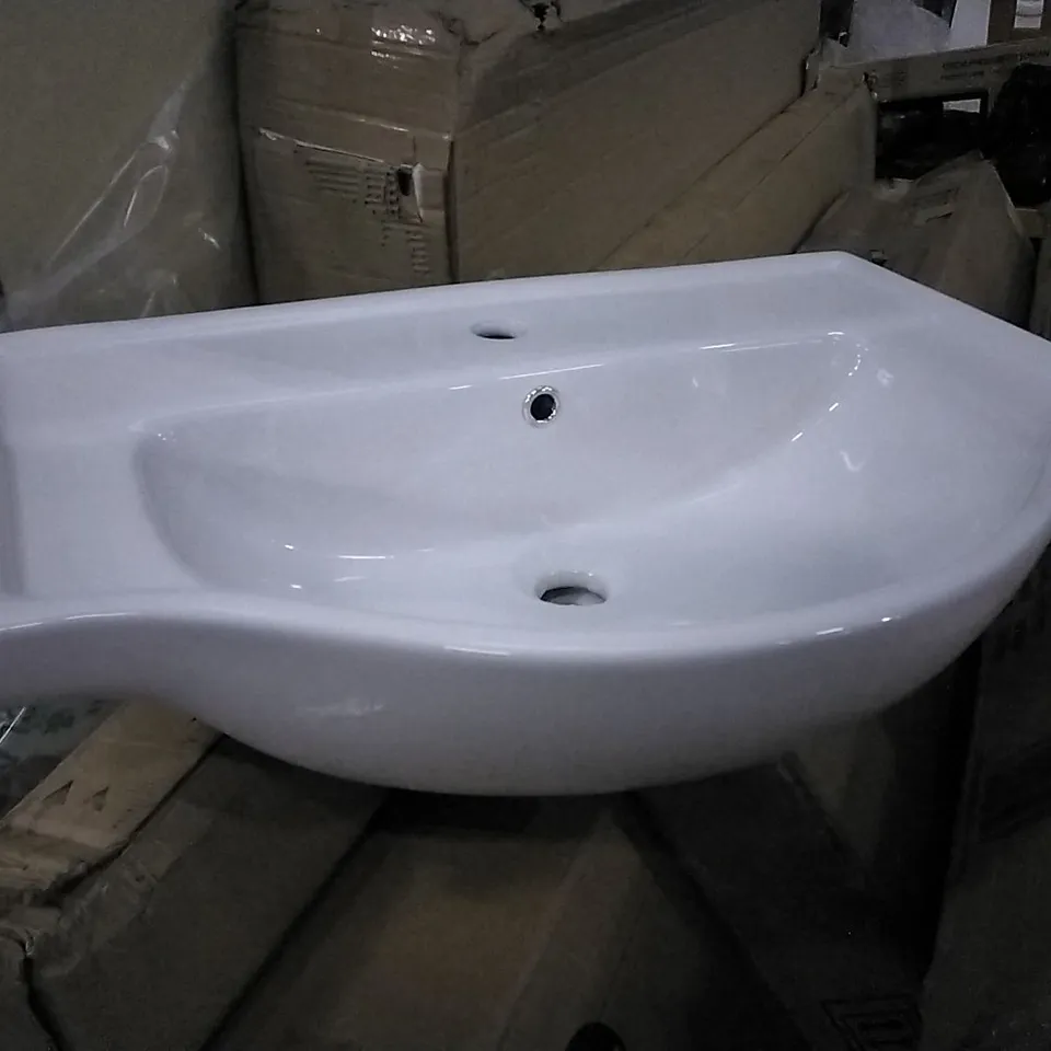 BOXED KAPRI CERAMIC BASIN 650MM WHITE