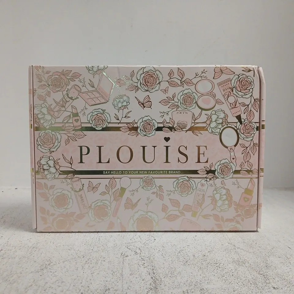 P.LOUISE MYSTERY COSMETIC BOX SET