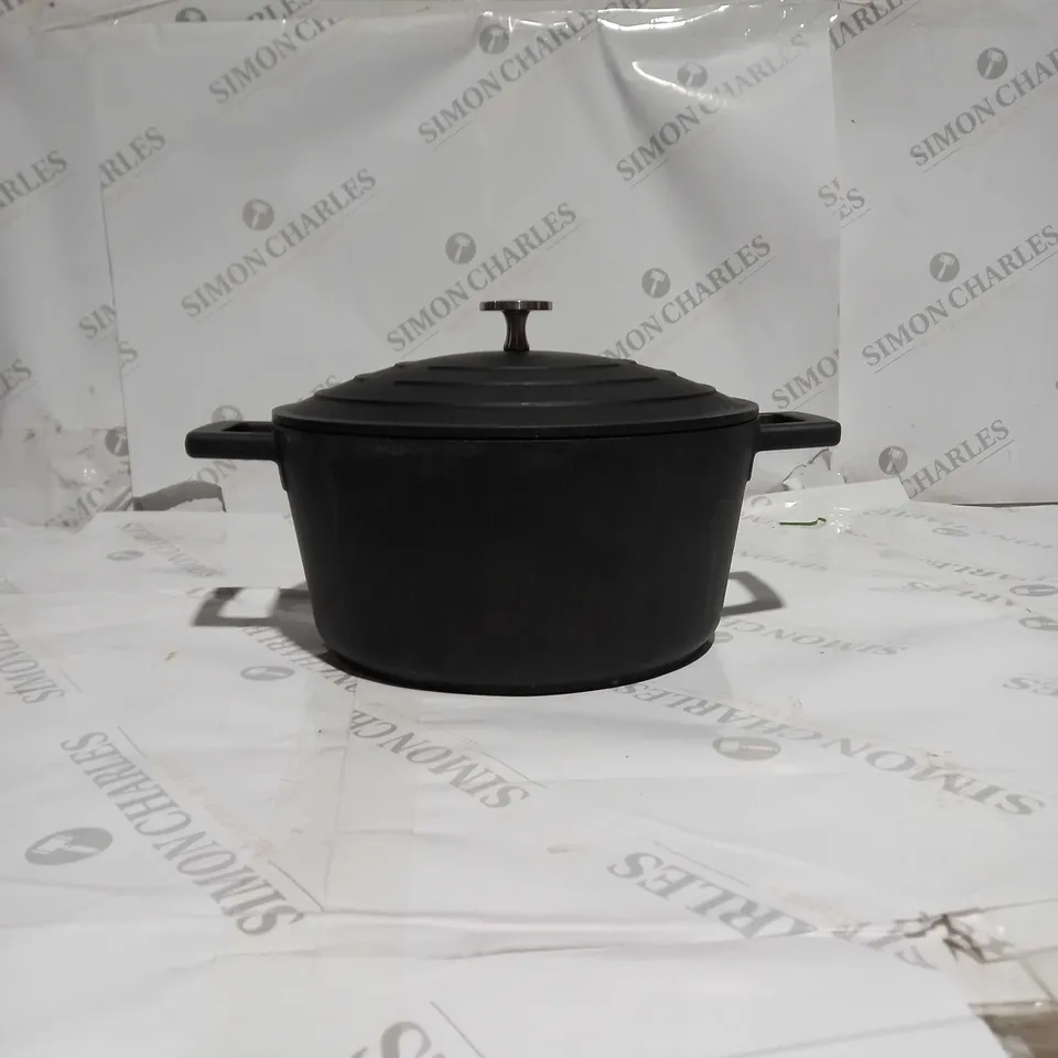 CAST IRON CROCK POT 