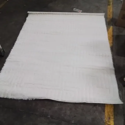 QUALITY DESIGNER AREA RUG - APPROXIMATELY 213X160