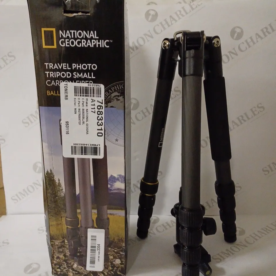 NATIONAL GEOGRAPHIC TRAVEL PHOTO TRIPOD SMALL CARBON FIBRE 