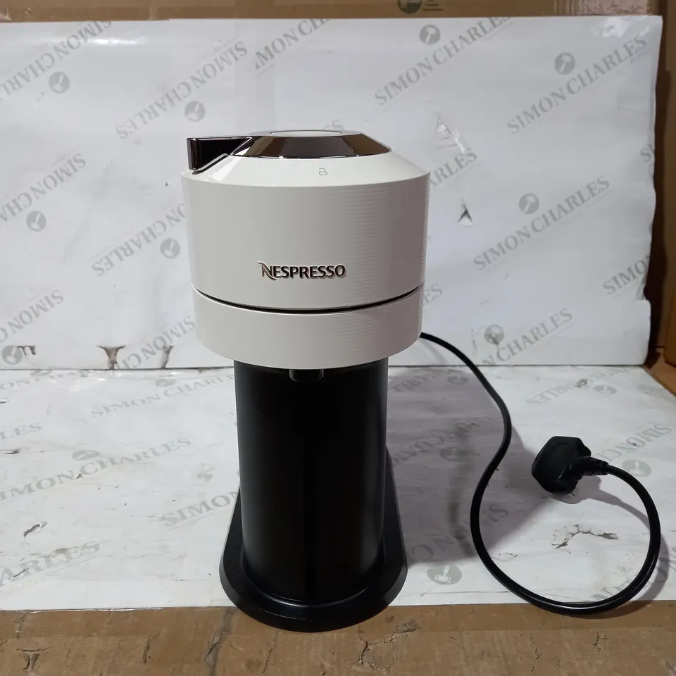 NESPRESSO MAGIMIX COFFEE MACHINE IDM700VERTUO
