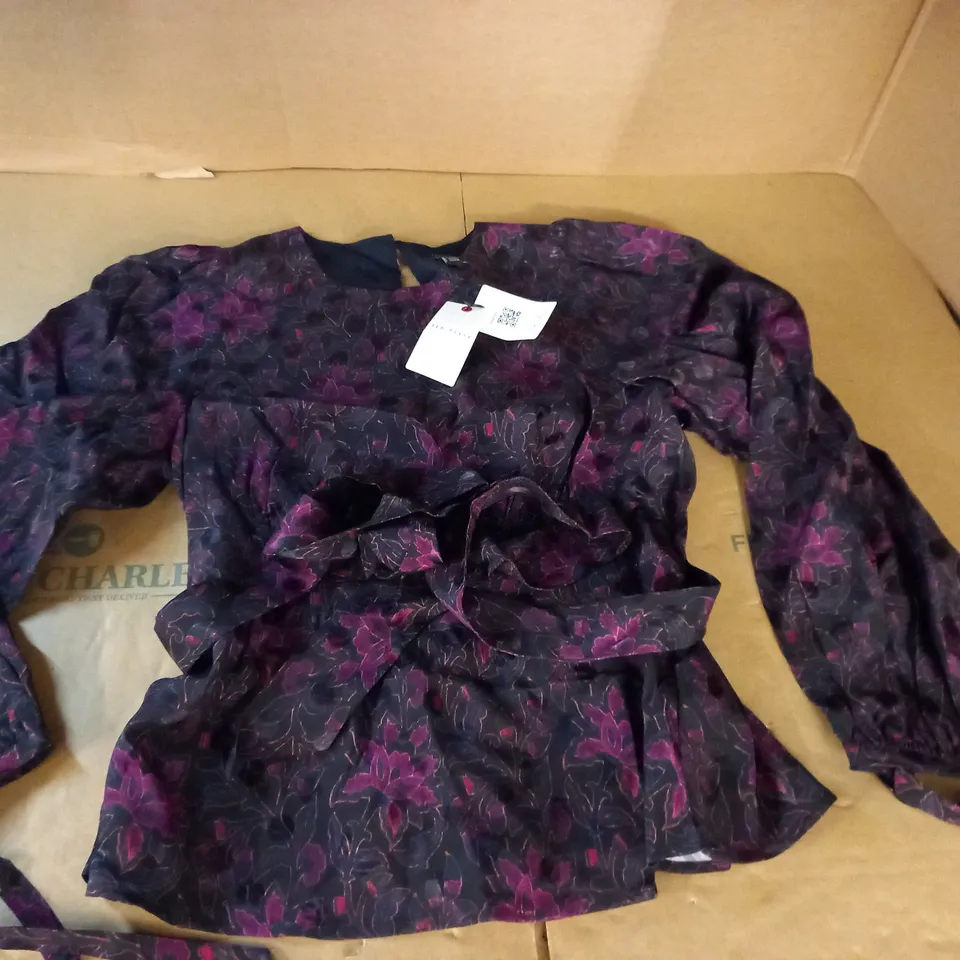TED BAKER PRINTED PERPLUM TOP WITH CUFFED SLEEVES - 4