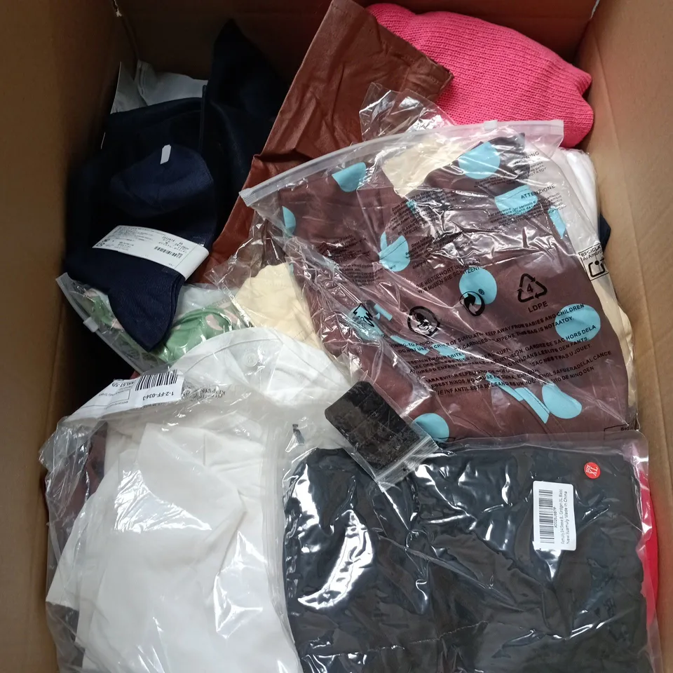 BOX OF APPROXIMATELY 25 ASSORTED CLOTHING ITEMS IN VARIOUS STYLES , COLOURS AND SIZES
