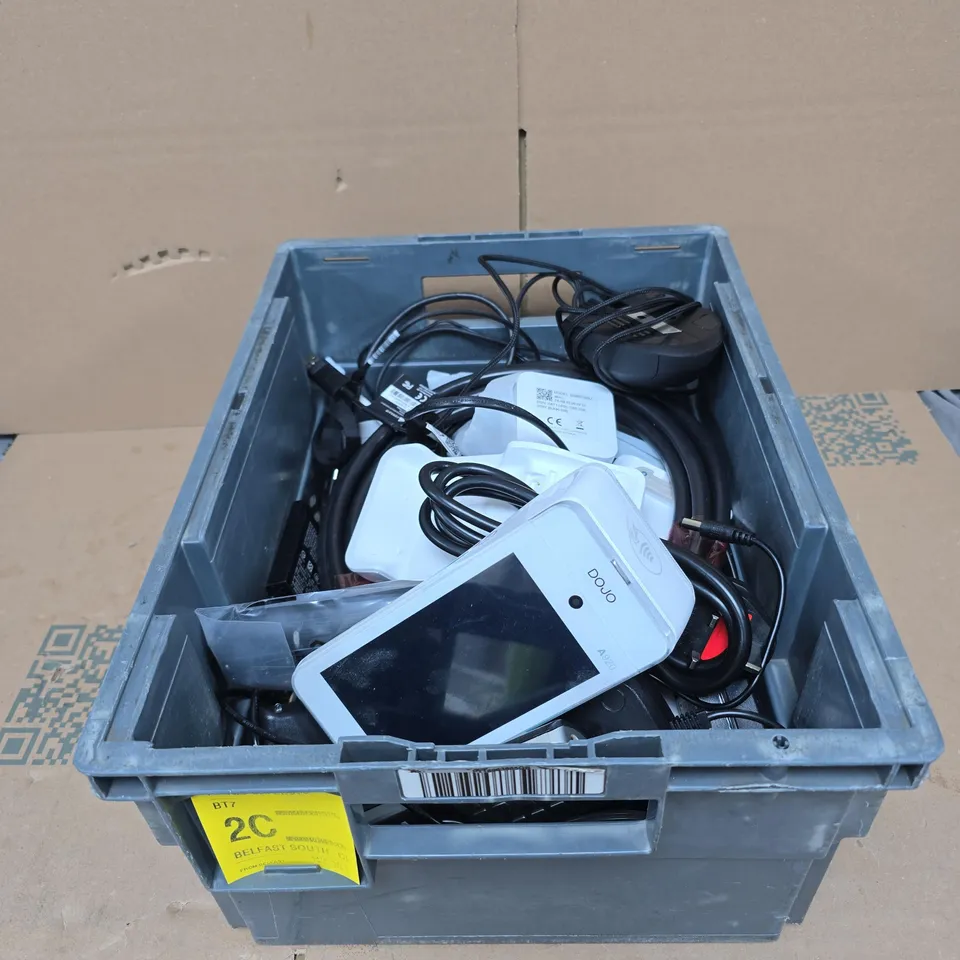 TOTE OF APPROXIMATELY 15 ASSORTED HOUSEHOLD ITEMS TO INCLUDE CORSAIR MOUSE, DOJO CARD READER (MISSING BACK), REMOTE CONTROL, POWER SUPPLIES ETC